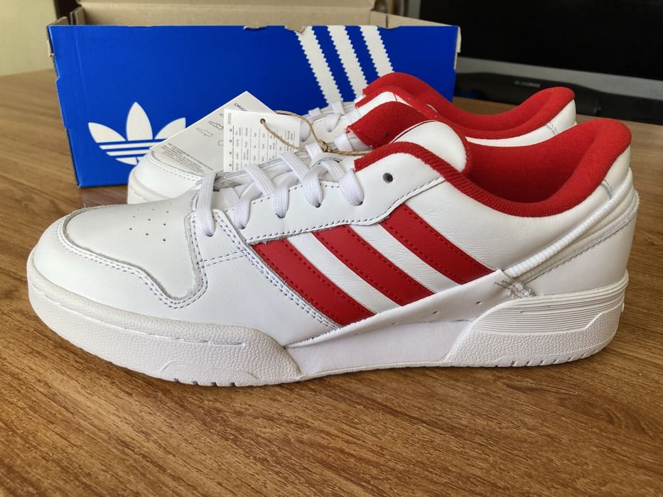 Мъжки оригинални маратонки Adidas Team Court 2 STR
