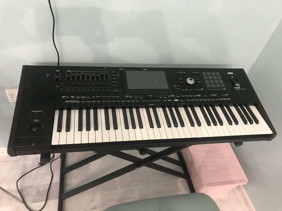 Продавам KORG PA 5X