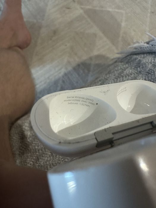 Airpods 3 на запчасти