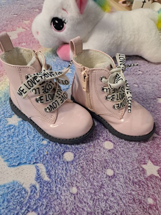 Jucarii si lot hainute ,incaltari bebe