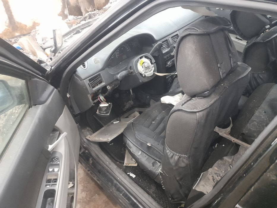 Авторазбор ваз приора уневерсал