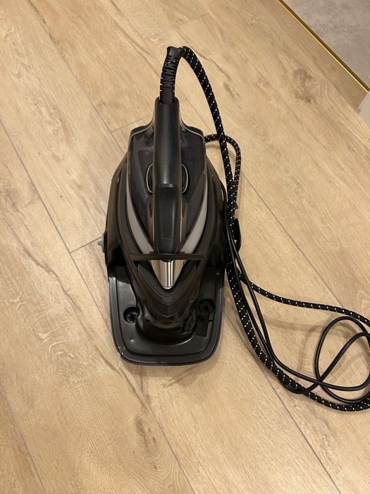 Statie de calcat rowenta