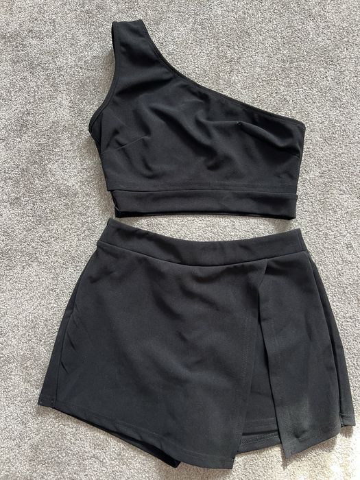 Нов сет топ и пола-панталон