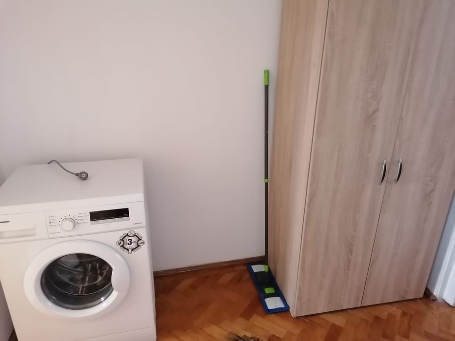 Inchiriez apartament cu doua camere