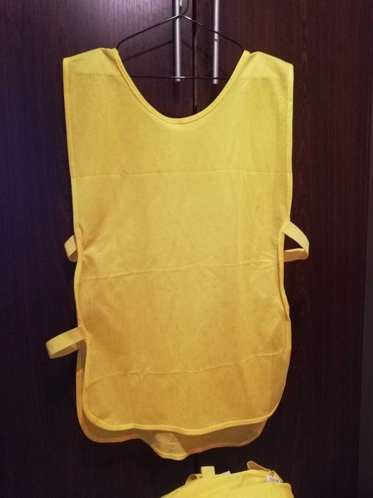 Манишки для футбола