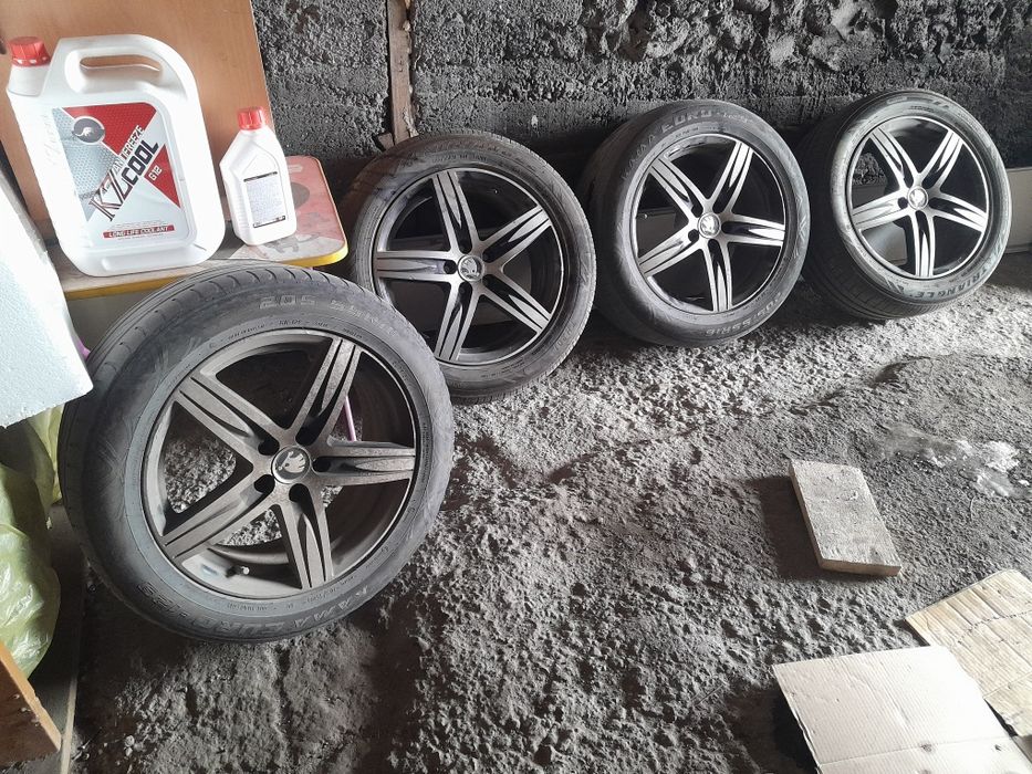 Продам летний комплект  резину