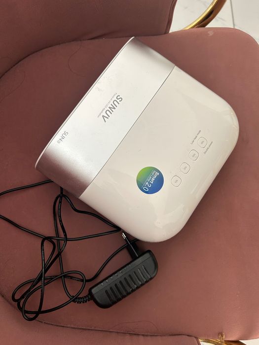 Продается лампа для маникюра