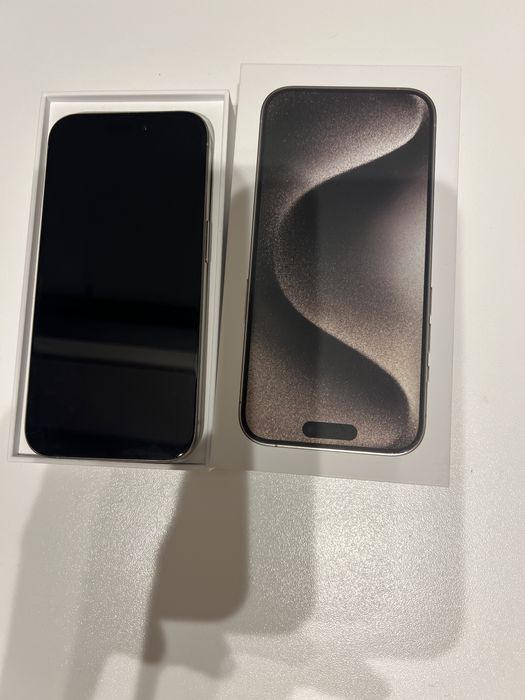 Iphone 15 pro 256 gb Natural Titanium