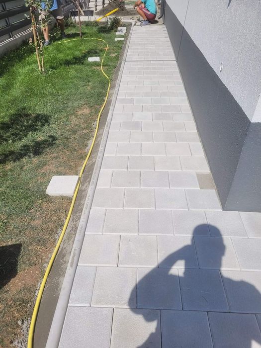 Preturi reduse pentru pavaje si pavele model Class Oferim montaj trans