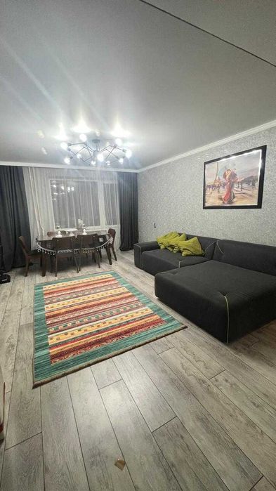 Продам 4 ком квартира РН Центр