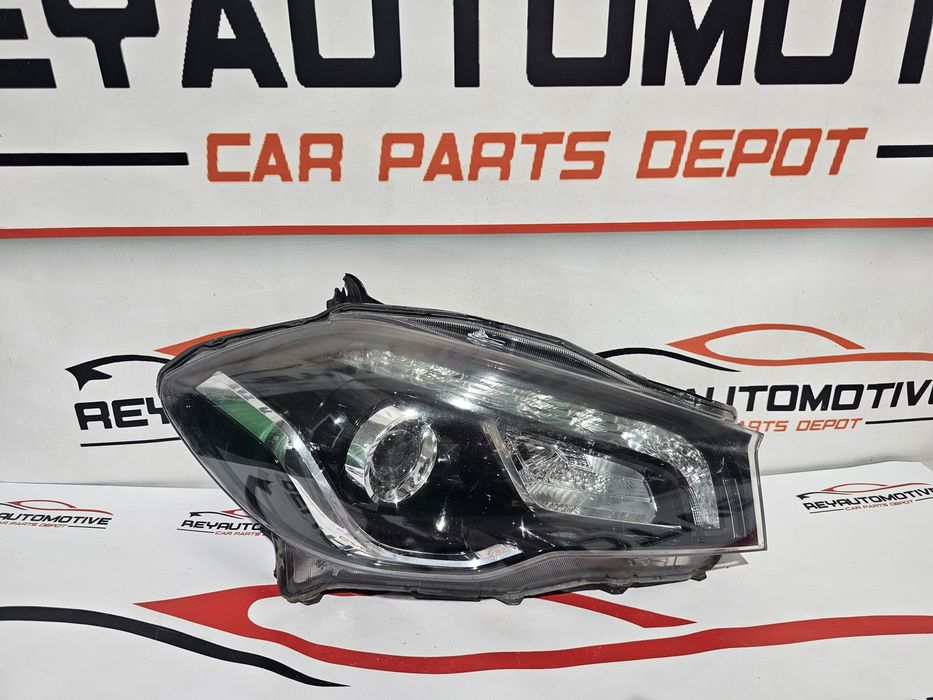 Far dreapta led Suzuki SX4 SX 4 S-Cross dupa 2017 cod 100-18738