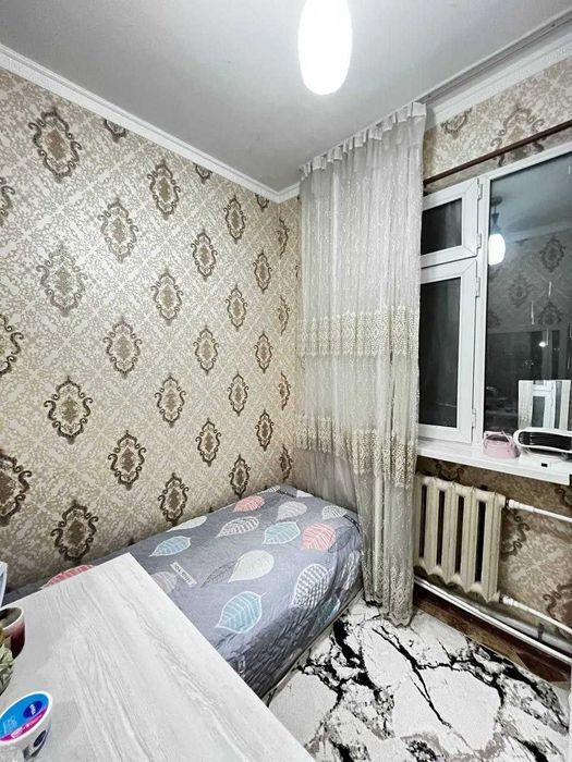 A7 ПРОДАЕТСЯ 2-3/3/4 на:  Чилонзор 17 КВ Ор.р:ПАРЛАМЕНТ  42 ДОМ