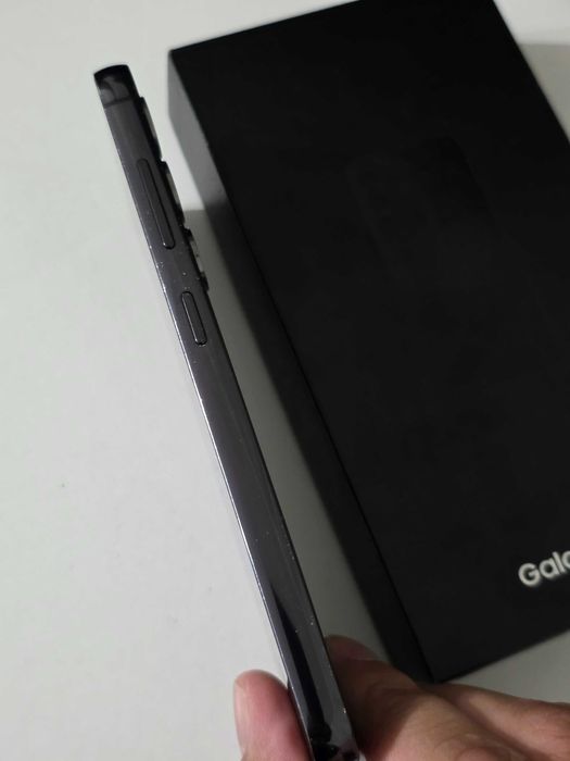Samsung S23 самсунг с23