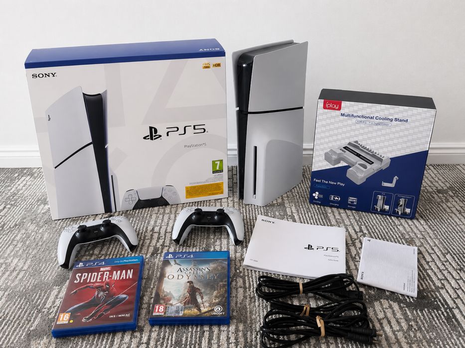 PlayStation 5 Slim, 1Tb, stare excelenta