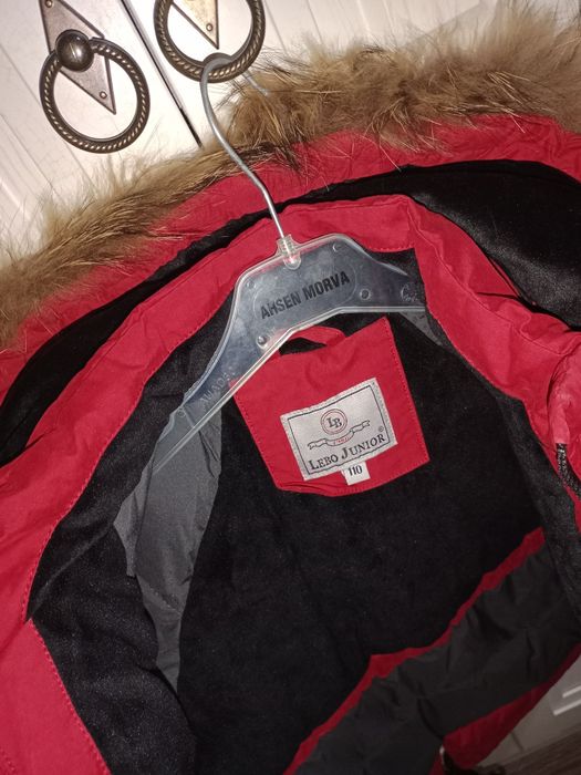 Продам куртку на мальчика