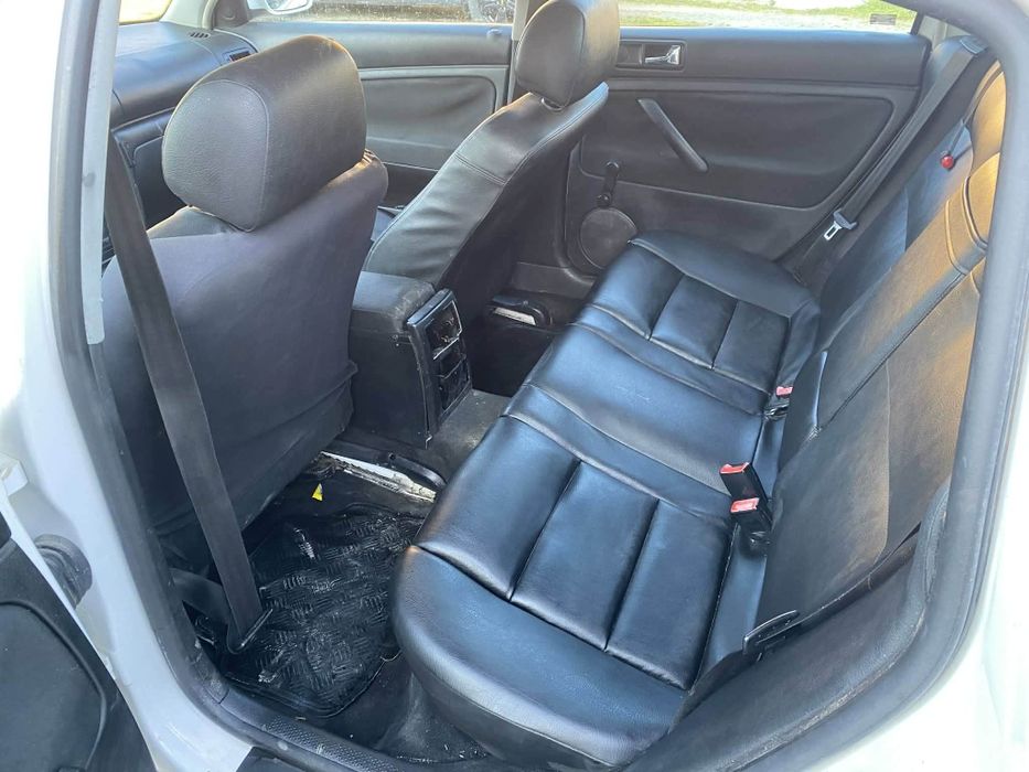 Volkswagen Passat 1.9 TDI 131 cp