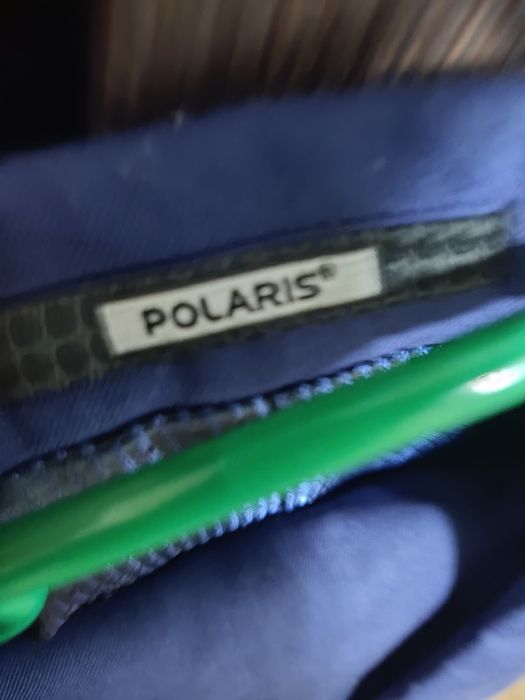 Продам костюм школьный