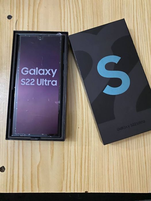 Samsung S22 Ultra 512гб