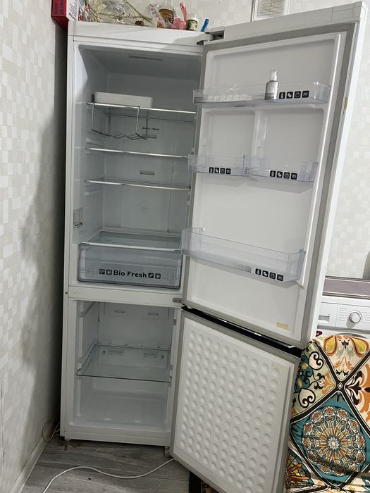 Холодильник на запчасти