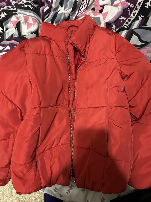 Куртки, жилетка