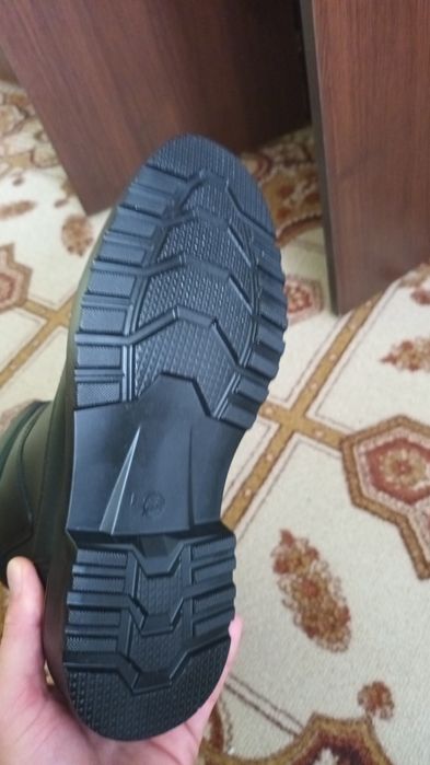 Продавам Кубинки, боти и обувки-есенни и летни