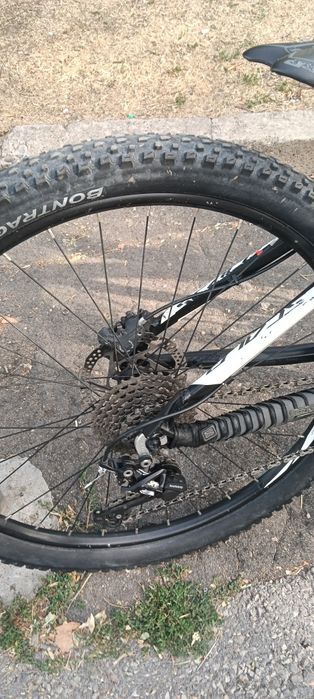 Велосипеди 27,5 Цола 2 броя Scott и Specialized