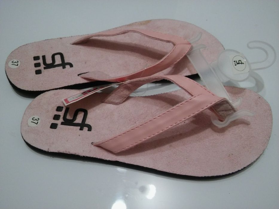 Дамски чехли за лятото - в 2 цвята