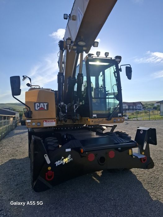 Excavator Caterpillar 318