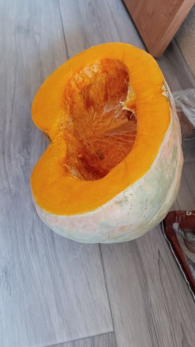 Тыква дачная, целая