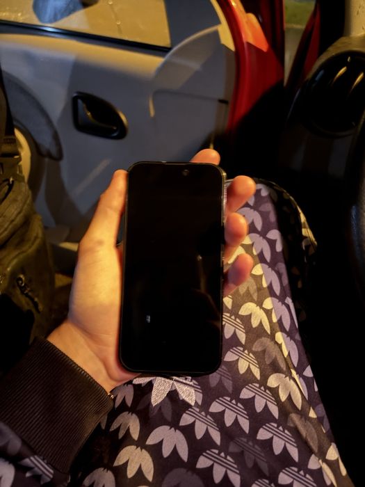 iPhone 14 Pro,baterie schimbata cu una originala