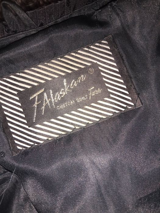 Продам женские вещи