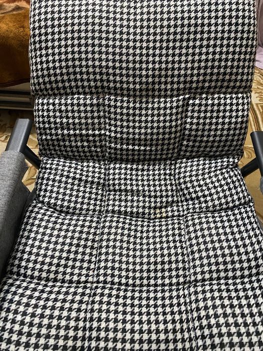 Кресло качалка новая