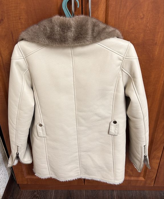 Продам дубленку женскую