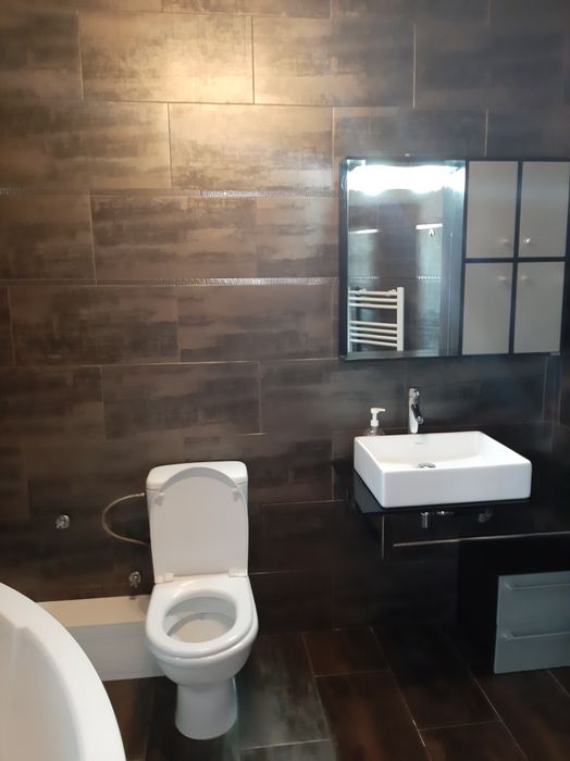 Apartament 3 camere, Parcare, zona Hotel Diana