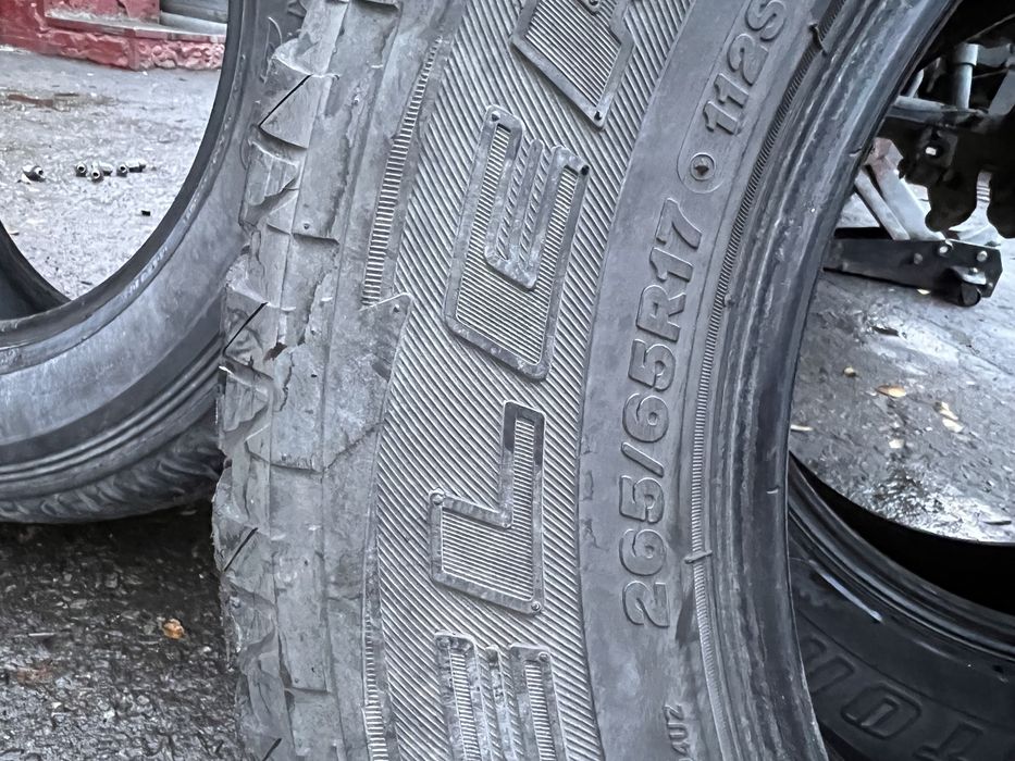Продам шины 265/65/17 АТ