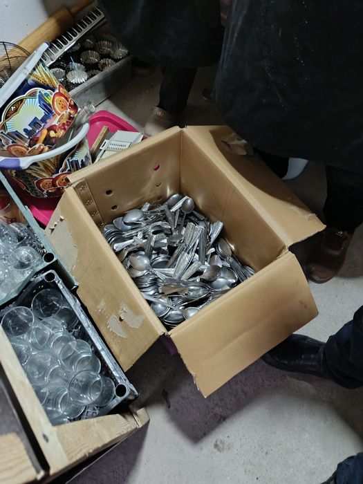 Продам ложки и вилки