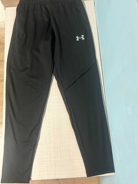 Долнище на under armour
