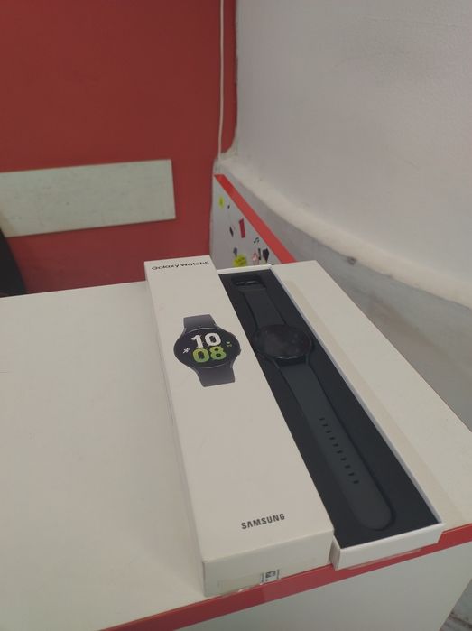 Samsung Galaxy Watch 5 (44mm)