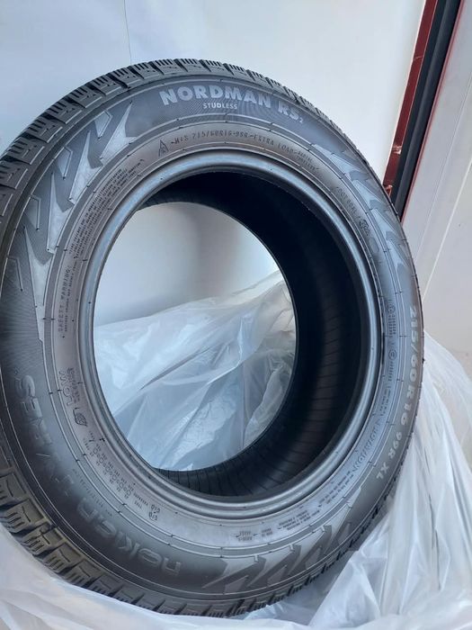 Шины Nokian 215/60/16