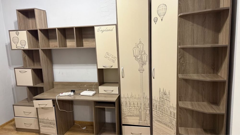 Шкаф, бесплатно заберите