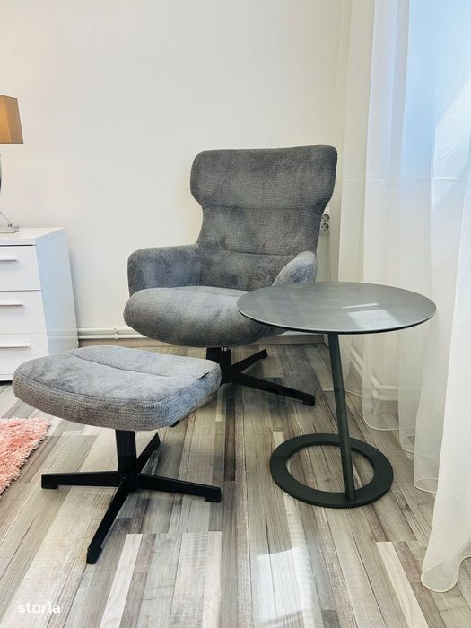 Studio modern  50 mp prima închiriere cu parcare  in zona Centrala