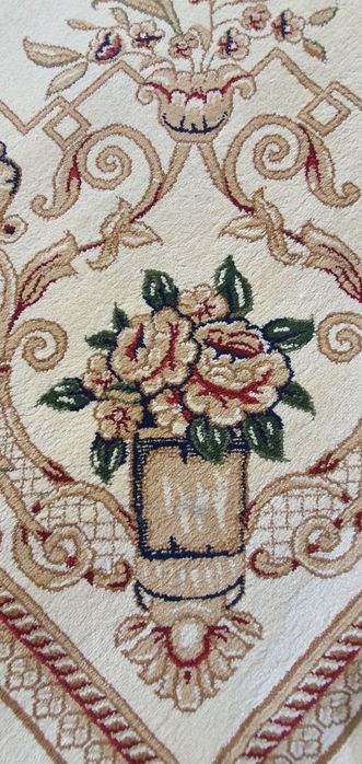 Gilam sotiladi 2x3 qalin, toqimi zich