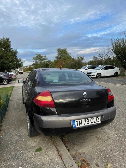 Renault Megane II 1.6 Benzină – 2006 – pentru piese / reparație / Rabla