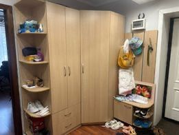 Продам гардеробный шкаф