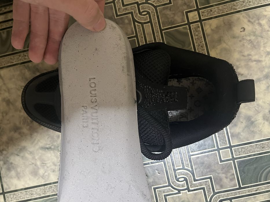 Louis Vuitton Skates Black Crystals