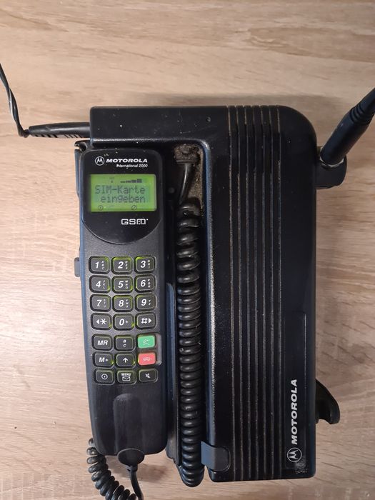 Motorola Internațional 2000