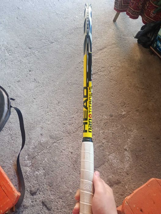 Rachetă tenis Head Ti.Tour Nano Titanium+Husa originala inclusa.
