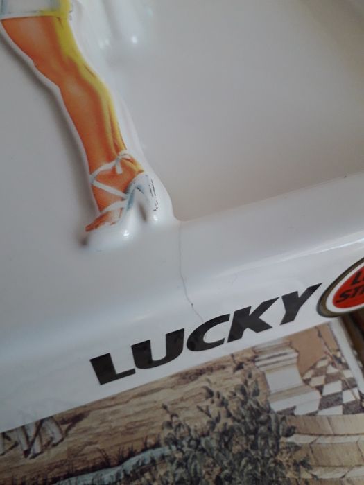 Scrumieră vintage Lucky Strike,anii 1970 (20 cm/20 cm)