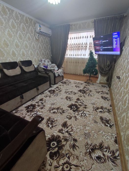 Продаётся  2комнатная