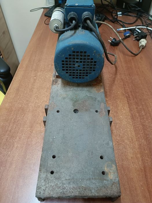 Motor electric monofazic 0,75kw